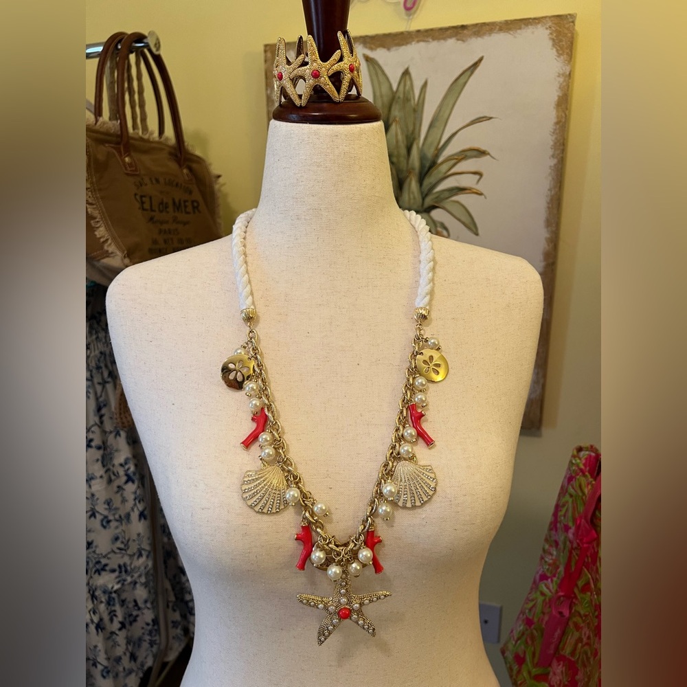 Lilly Pulitzer Gold and Coral Starfish Seashell Necklace and Bracelet Set NWOT